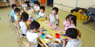 イメージ：完全給食の実施